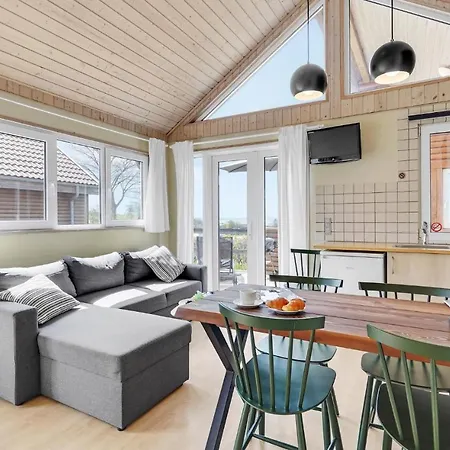 Lovely In With Kitchen Casa vacanze