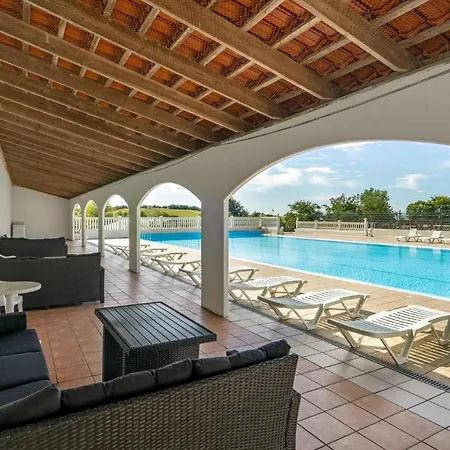 Casa vacanze Lovely In With Kitchen *